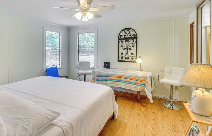 Crescent City Home w/ Charcoal Grill: Near 3 Lakes