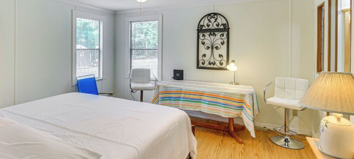 Crescent City Home w/ Charcoal Grill: Near 3 Lakes Hotels in Putnam County