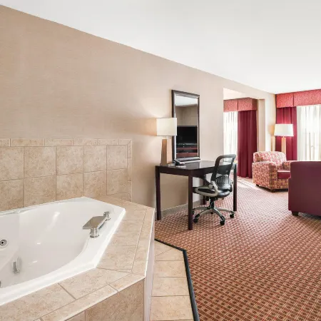 Holiday Inn Express & Suites GILLETTE by IHG