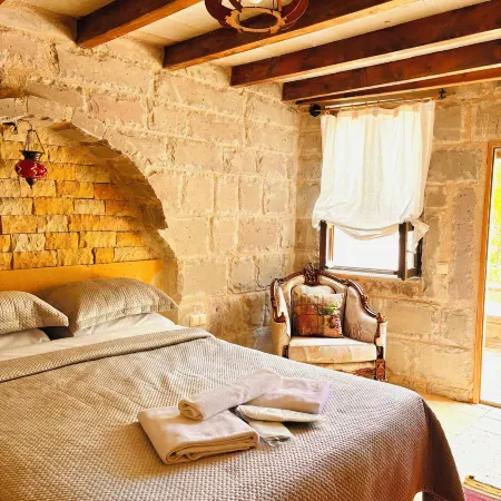 Mozaik Stone Hotel