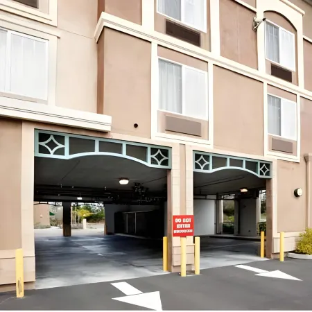Holiday Inn Express WINDSOR SONOMA WINE COUNTRY by IHG