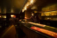 Royal Orchid Central, Shimoga - bar