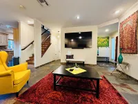 Charming & Central 2200 sq. feet house in Davis walking distance to everywhere