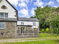Buzzards View Hotels near Porth Eirias - Bistro and Conference Centre