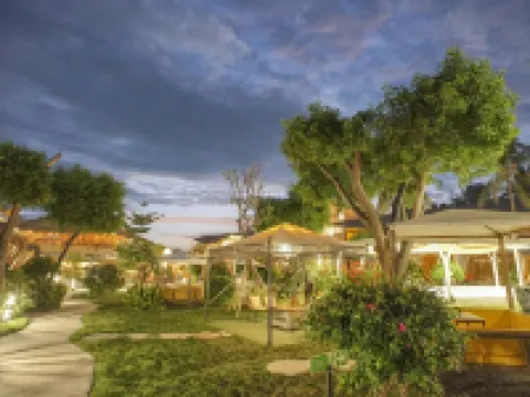 珍珠日落度假村 吉利特拉旺岸島碼頭附近的飯店