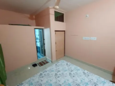 Goroomgo Grand Inn Lodge Grand Raod Puri