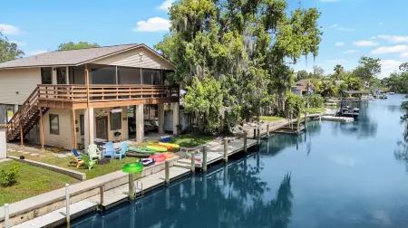 Special Limited Time Rates on Tropical Escape Kayaks, Dock & Direct Gulf Access