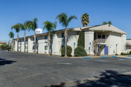 Ramada by Wyndham Merced
