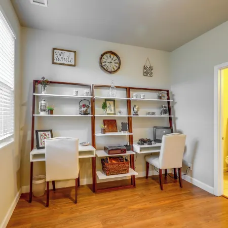 Spacious Retreat < 3 Mi to Downtown Flagstaff!