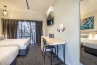 Nightcap at Excelsior Hotel Hotels in Campbellfield
