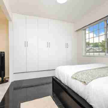 Clean and Cozy Vancouver Getaway Rooms