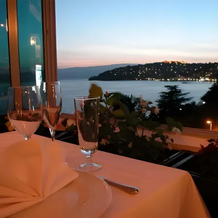 SU Hotel