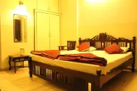 Hotel Chit Chat Palace