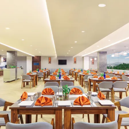 D Square Statue of Unity Kevadia, a member of Radisson Individuals