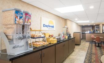 Days Inn by Wyndham Duluth Lakewalk