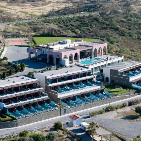 Boutique 5 Hotel & Spa