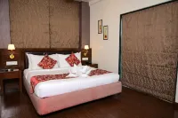 Masara Biznotel Hotels in Chandoli