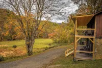 Springmaid Mountain Retreat & Stables Hotels in Mitchell County