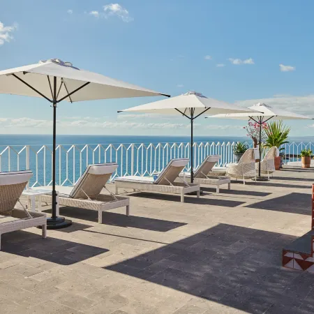 Hotel Luxury Patio Azul