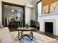 Downtown EVV 2BR- 1.5BA Apt-  Chandler A