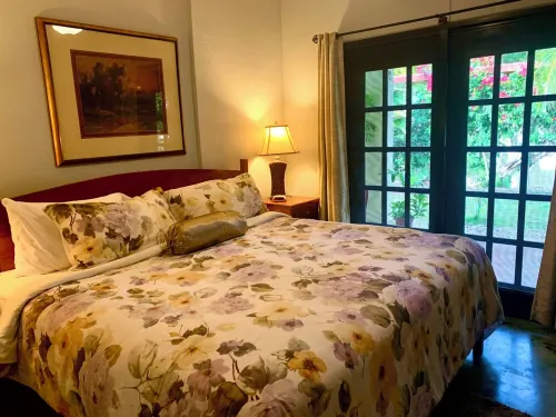 Entire Vacation Home, Sleep 8, Pool, Kitchens GET 35% WHEN USING US CREDIT CARD Hotels in Corozal