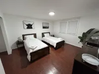 Spacious townhome sleeps 10 centrally located Hotels in Randolph