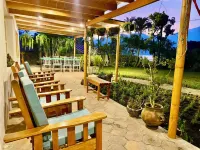 Charming 4-bedroom house with lake&volcano view and lake access Santiago Atitlán 산티아고아티틀란 호텔