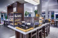 Hilton Garden Inn Salina - فطور