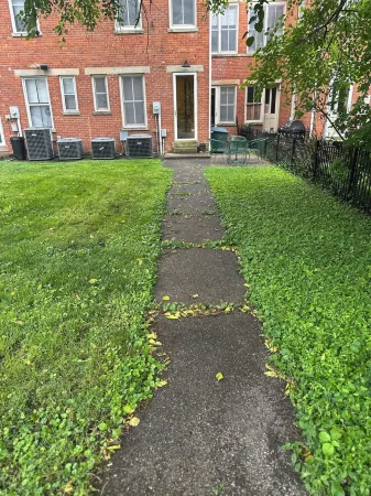 Spacious 4-bedroom 19th Century home in historic downtown Maysville!