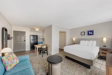 Sonesta ES Suites Austin the Domain Area