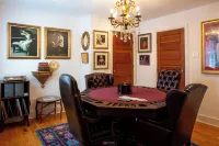 Luxury Fells Point Home w/Hot Tub for 6, Poker Room, & Parking