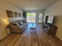 Charming Airport 2bdr Retreat in Heart of Pensacola
