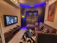 Cozy 2-bedroom bnb in beautiful Palmgrove Estate Ilupeju Lagos with AC & WiFi