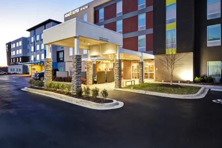Home2 Suites by Hilton Smyrna Nashville Отели в г. Смирна
