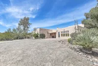 Tucson Home w/ Patio - Near Outdoor Adventure - Wifi