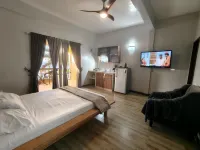 studio apartment with ocean views and swimming pool .  호텔