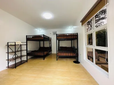 Terra Vascileia Queen with Pool 32 Pax capacity Hotels near Amadeus Campsite