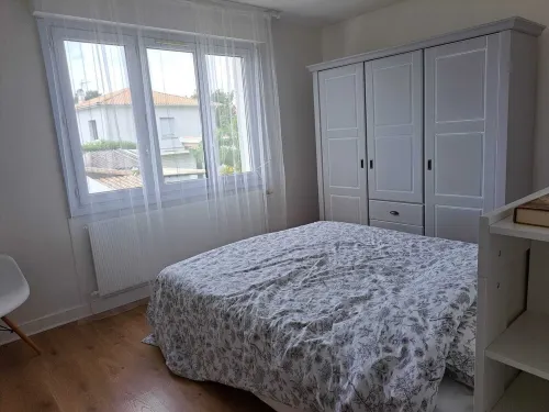 Very large villa with all equipment - 50m from the beach