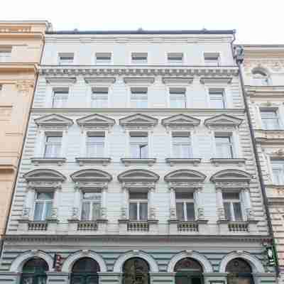 Spacious apartment in the historic center. Hotel Exterior