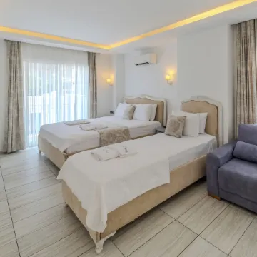 Linda Beach Class Hotel