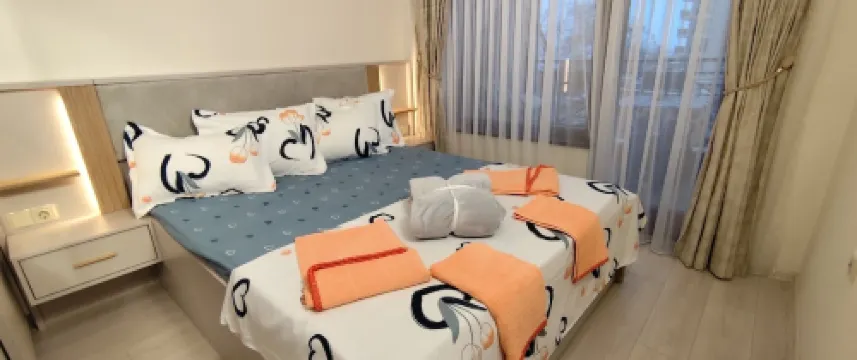 Sky Line Sea View -  apartment in top center Golden Sands 金沙酒店