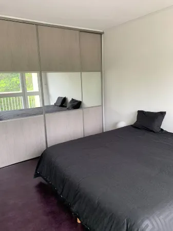 T2 apartment in Saint germain en Laye near RER station ideal for visiting Paris Отели рядом со станцией Gare de St Germain En Laye Bel Air Fourqueux