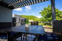 Tropical Bliss at Xoop Homes Zinnias– Your Caribbean Getaway in Antigua! Hotels in Osbourn