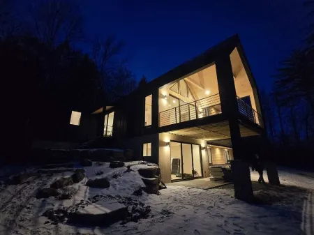 Brand NEW MINT Windham 5BR/4.5BA home on 5 acre, wooded hilltop.