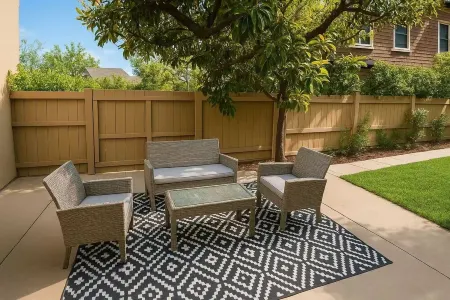 Charming 2-bedroom with WiFi and AC in delightful Pasadena