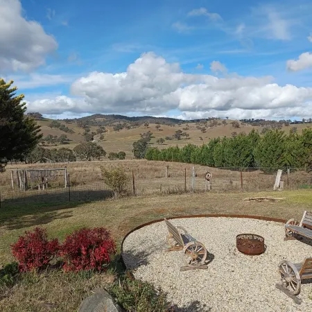 Willow Downs, Rustic Farm Stay