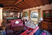Cozy farmhouse surrounded by greenery, just 25 minutes from the center of Rome. Hotels in Sacrofano