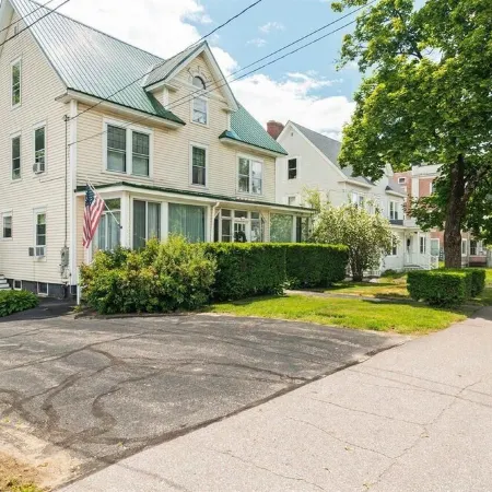 Historic Laconia Home near Lake Winni + Gunstock