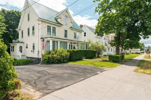 Historic Laconia Home near Lake Winni + Gunstock