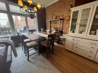 Downtown Yankton loft, perfect to gather, unwind, and create lasting memories. Hotels in Yankton